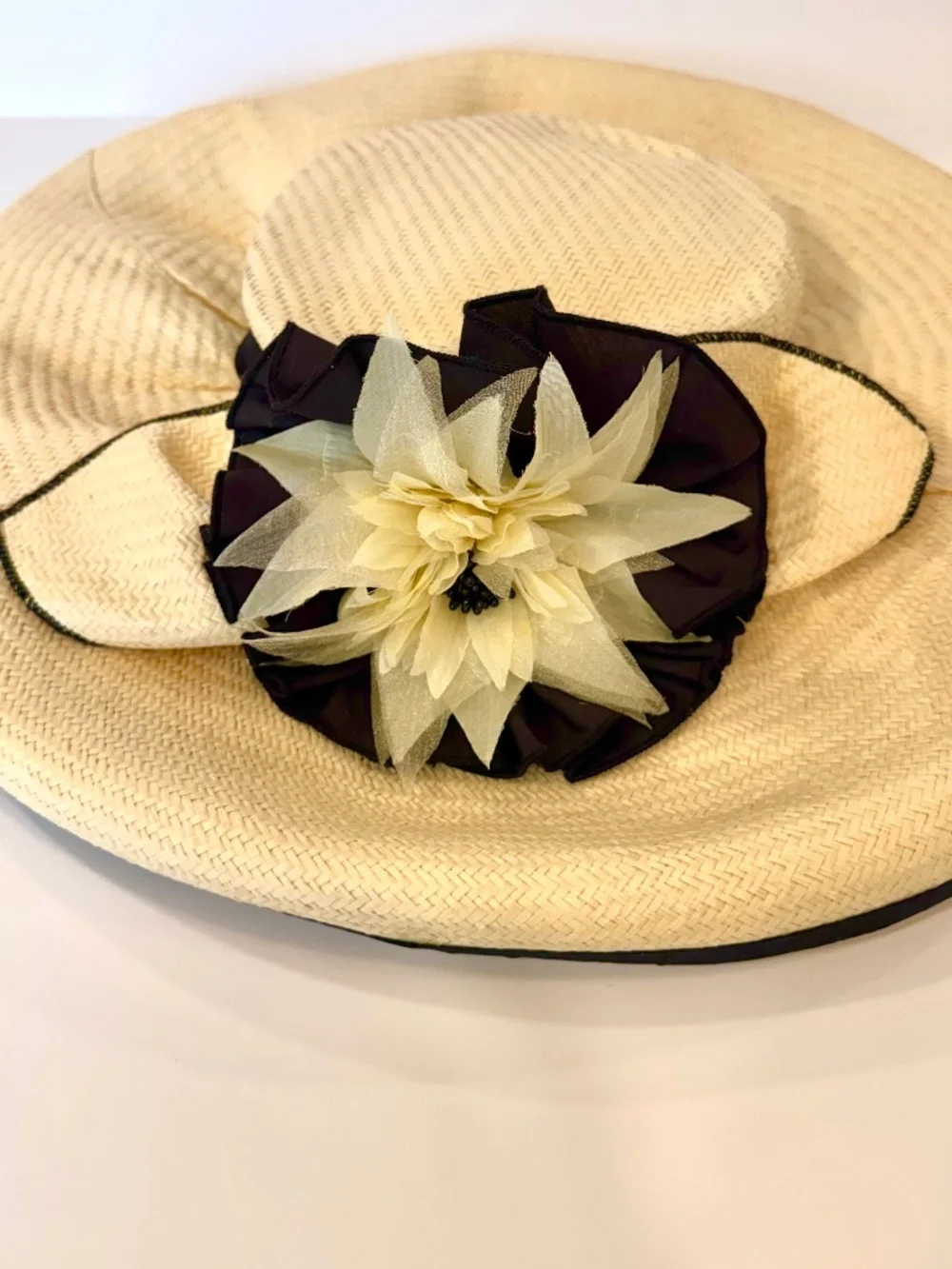 Vintage, Woman's Extra Wide Brim Formal Straw Hat, Head Size S, Floral & Bow